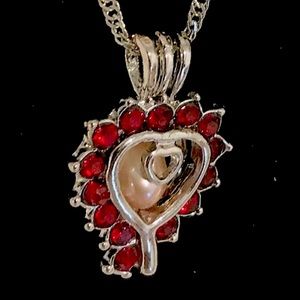 New silver necklace with Heart pendant